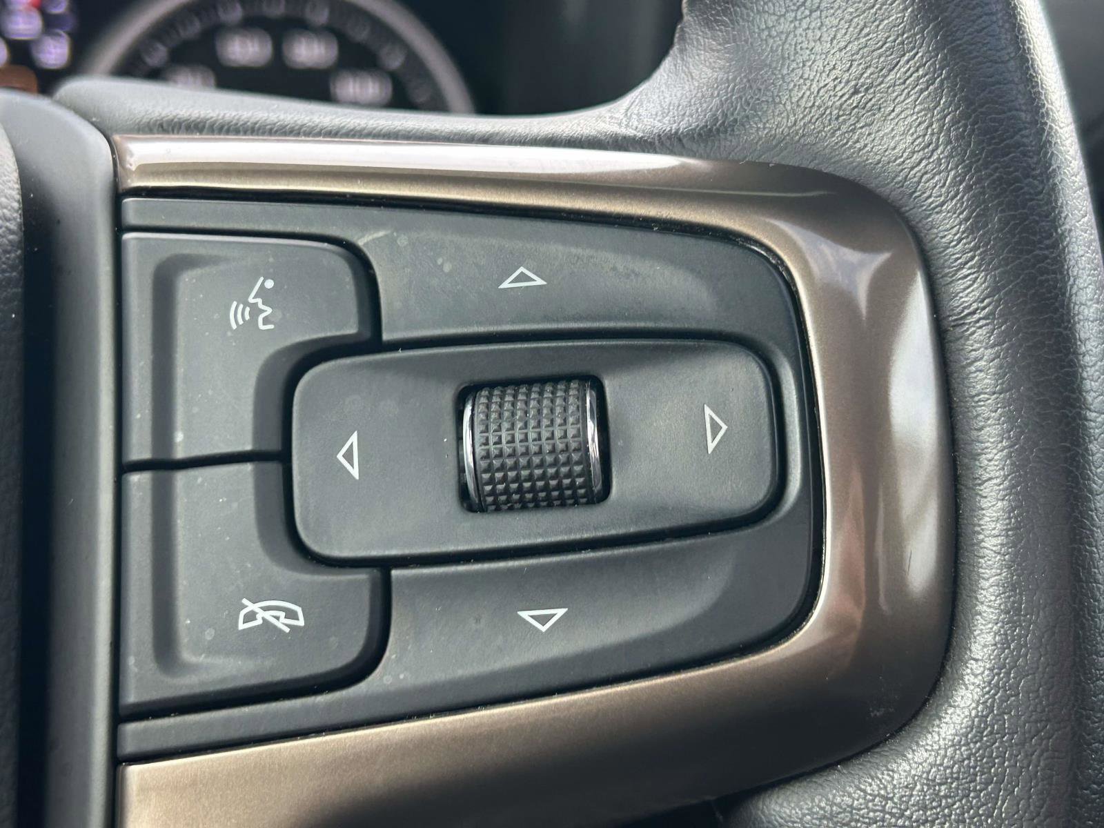 Used 2020 Chevrolet Silverado 2500 High Country w/ Z71 Off-Road Package image 23