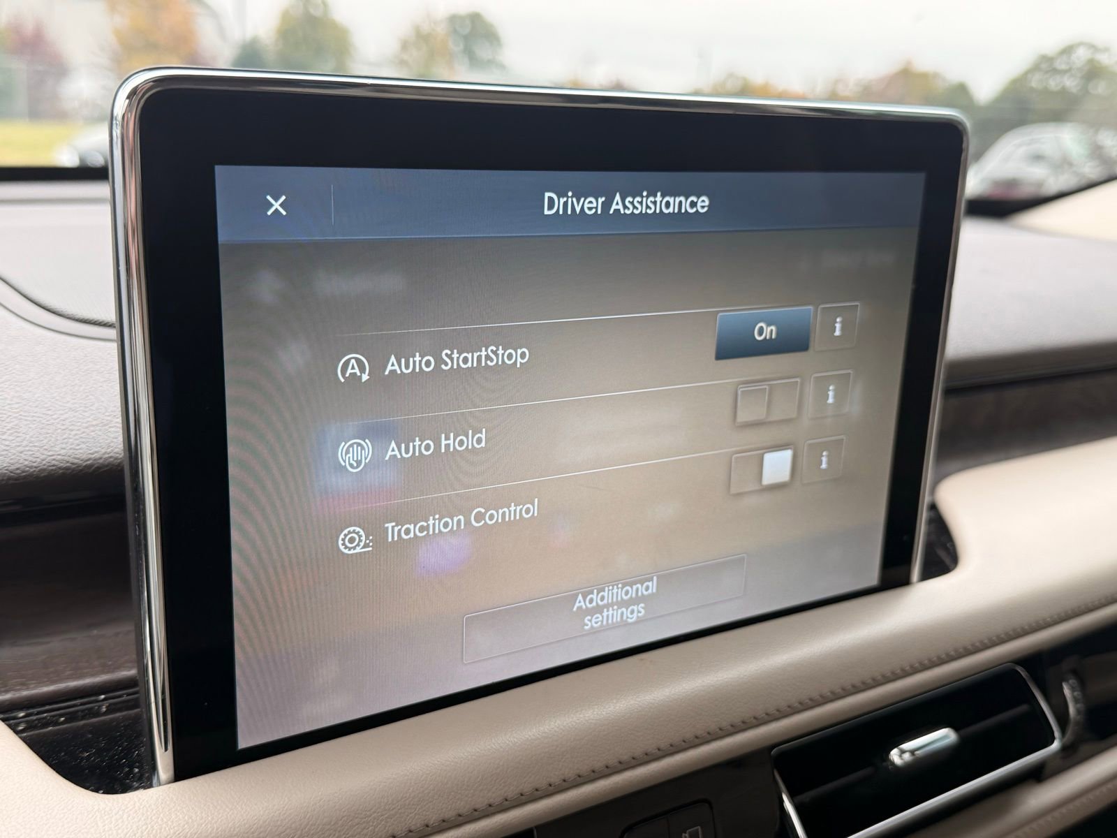 Used 2021 Lincoln Aviator Reserve w/ Equipment Group 210A image 52