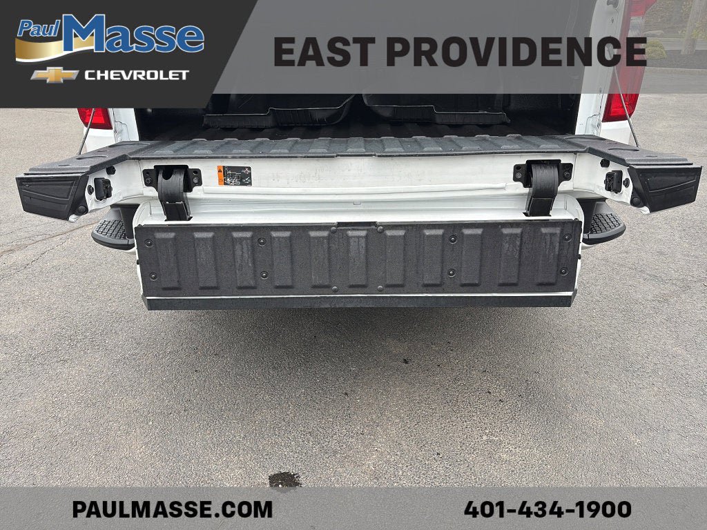 Certified 2024 Chevrolet Silverado 1500 High Country w/ Technology Package AWD/4WD image 9