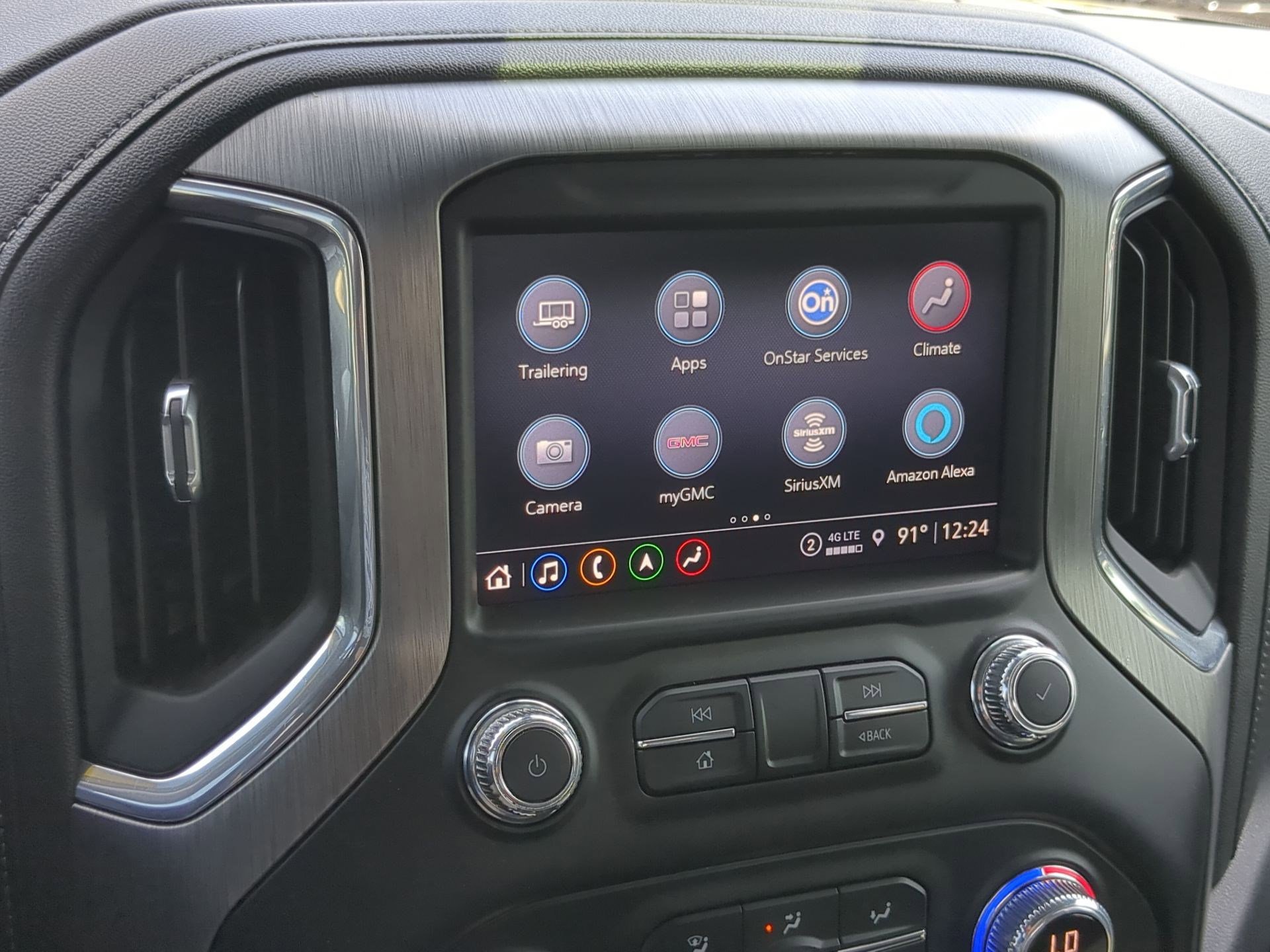 Used 2021 GMC Sierra 1500 Denali w/ Denali Premium Package image 16