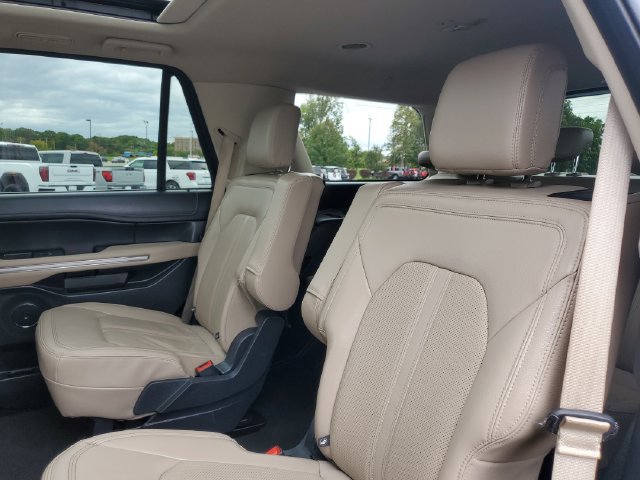 Used 2024 Ford Expedition Limited AWD/4WD image 33