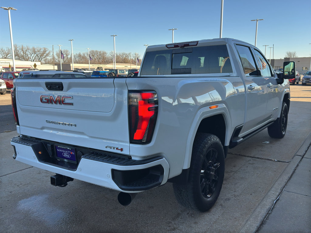 Used 2024 GMC Sierra 2500 AT4 w/ Technology Package image 5