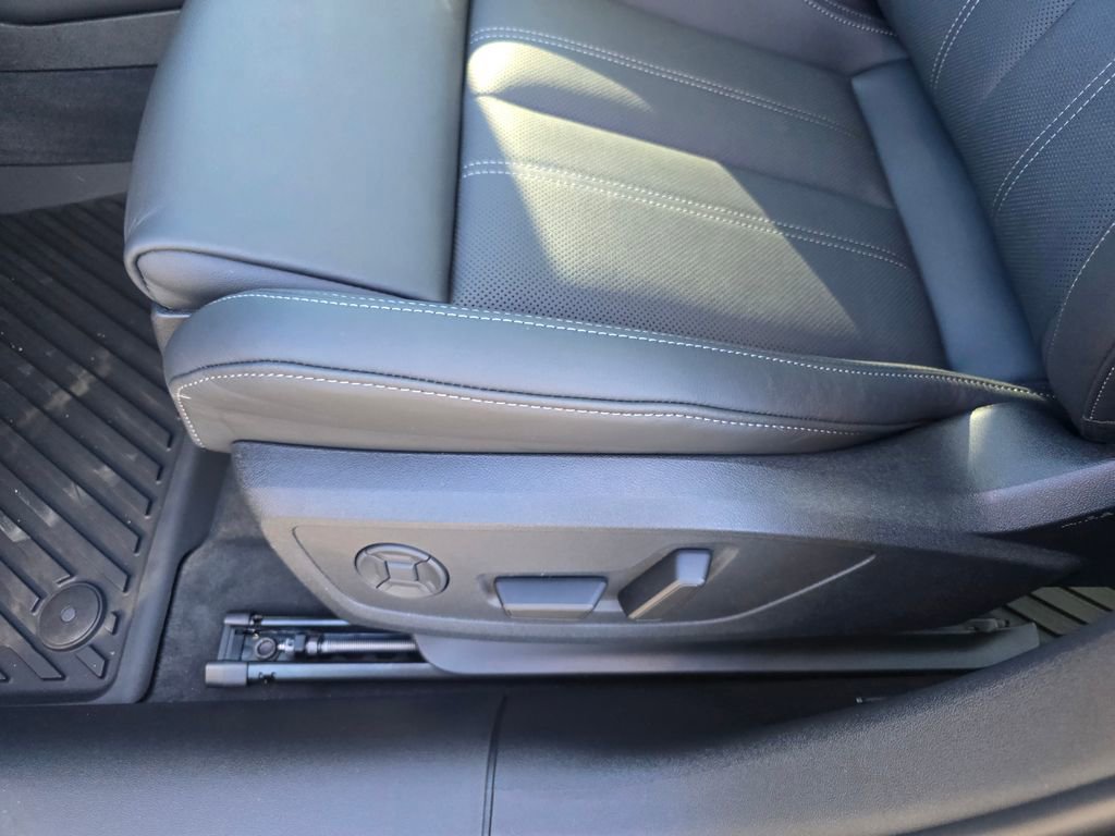 New 2026 Audi A6 Premium Plus image 18