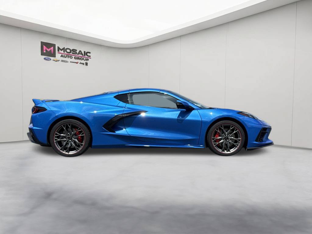 Used 2024 Chevrolet Corvette Stingray Preferred Cpe w/ Z51 Performance Package RWD image 6