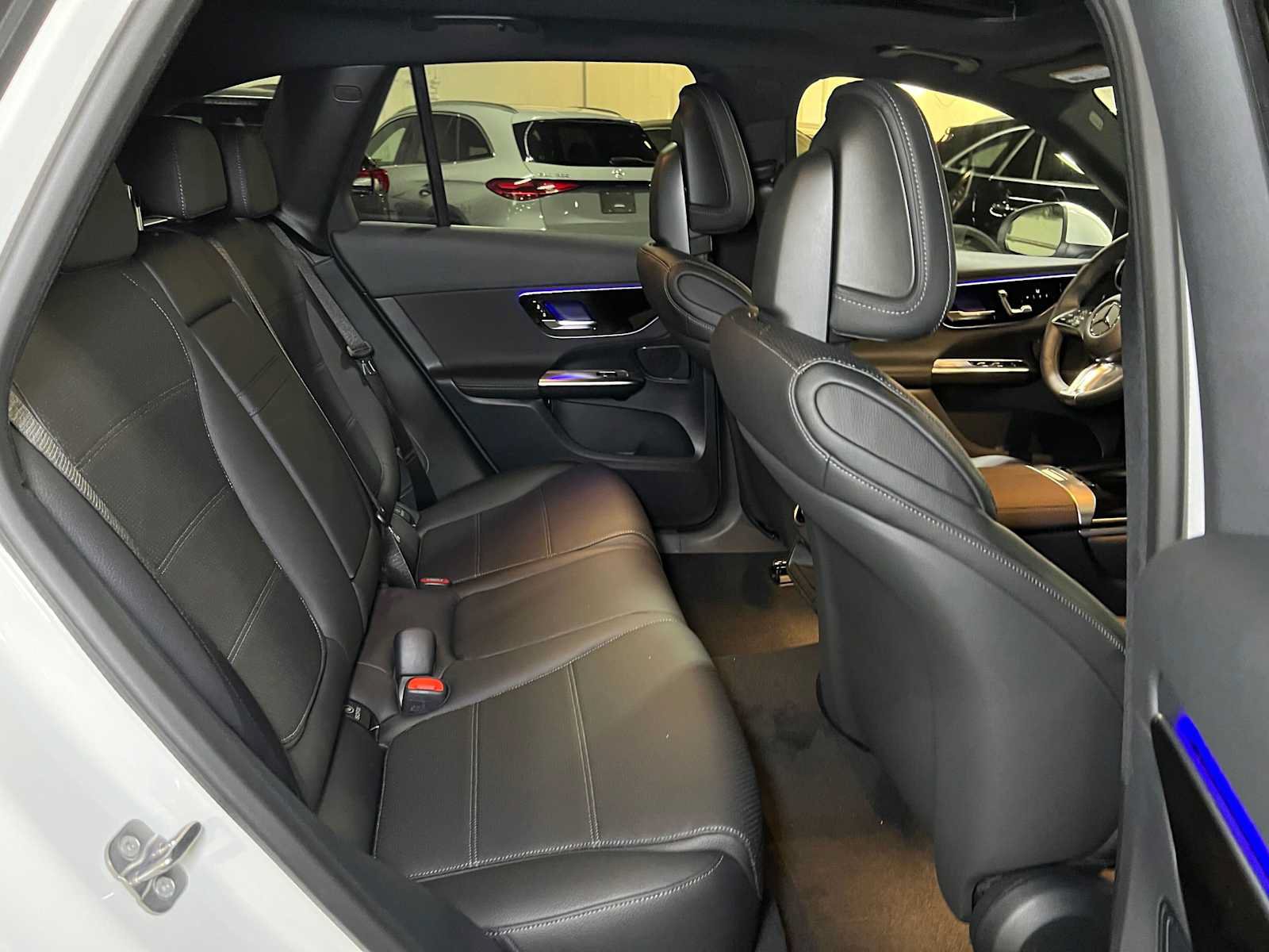 New 2027 Mercedes-Benz GLC 300 4MATIC image 13