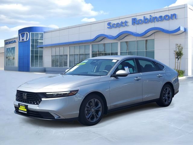 Certified 2023 Honda Accord EX image 2
