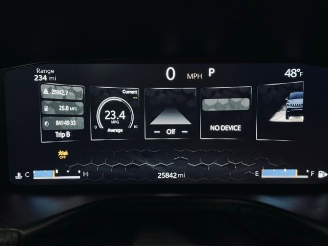 Used 2025 Jeep Compass Trailhawk w/ Trailhawk Elite Group image 28