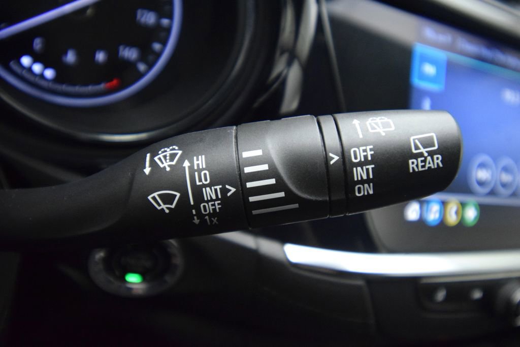 Used 2022 Buick Encore GX Preferred w/ Sport Touring Package FWD image 33