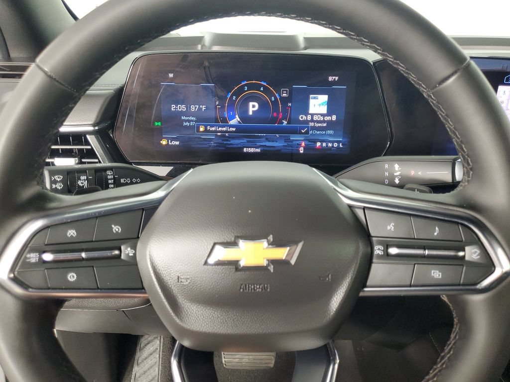 Used 2025 Chevrolet Suburban LT RWD image 21