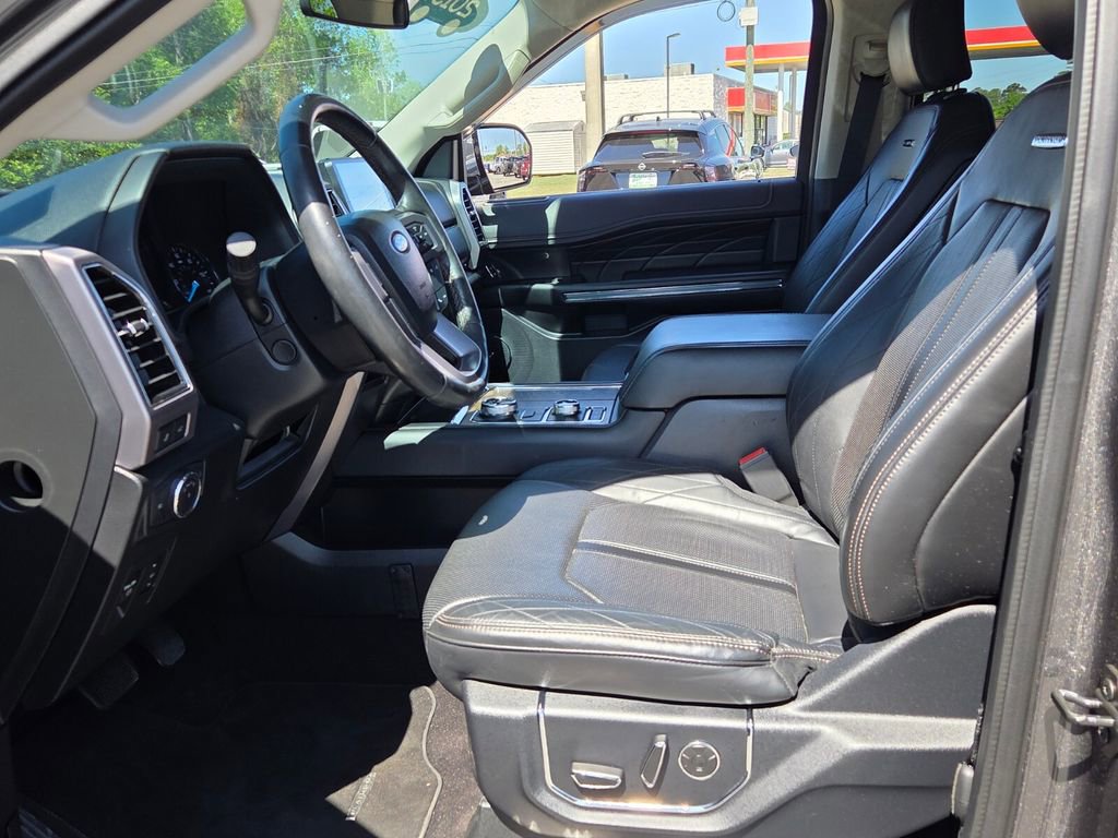 Used 2019 Ford Expedition Max Platinum image 3