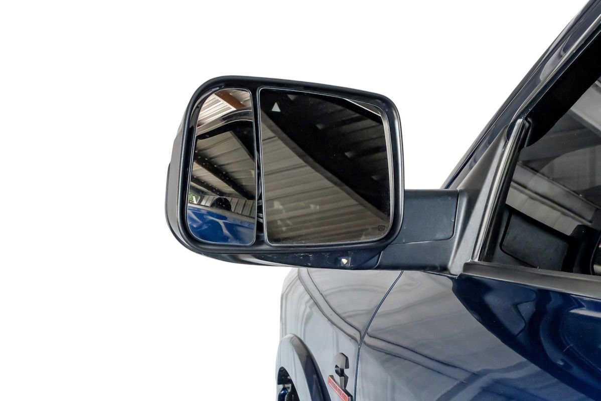 Used 2020 RAM 3500 Laramie w/ Night Edition AWD/4WD image 39