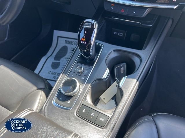 Used 2024 Cadillac XT4 Premium Luxury image 35