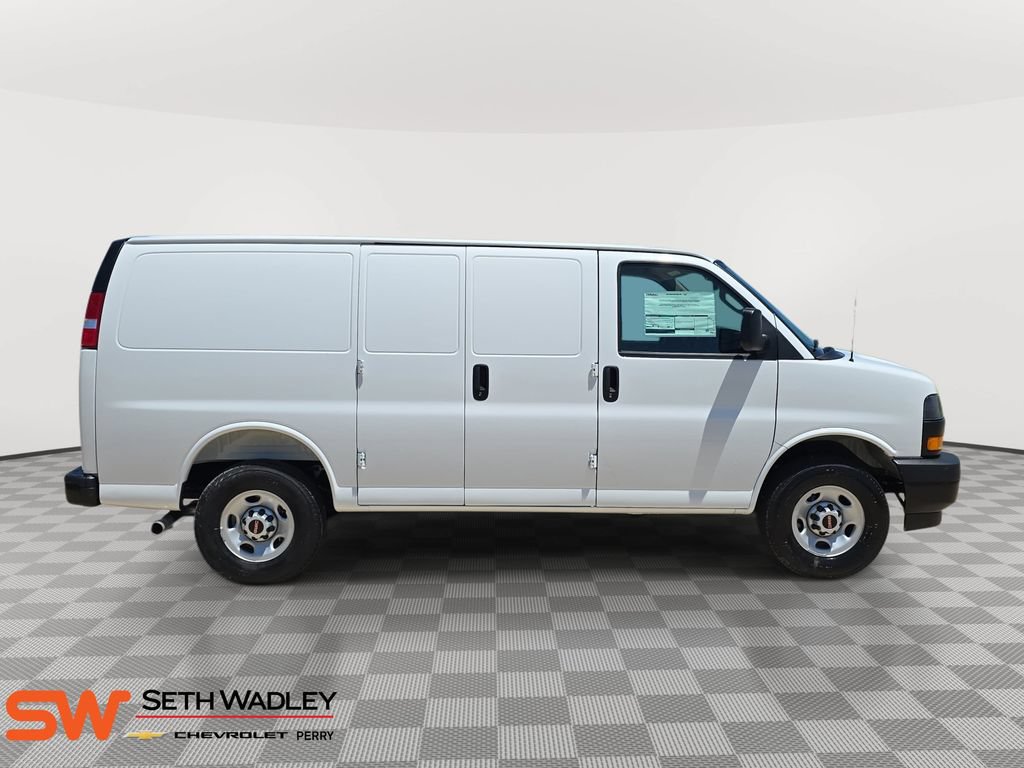 New 2026 GMC Savana 2500 w/ Driver Convenience Package RWD image 8