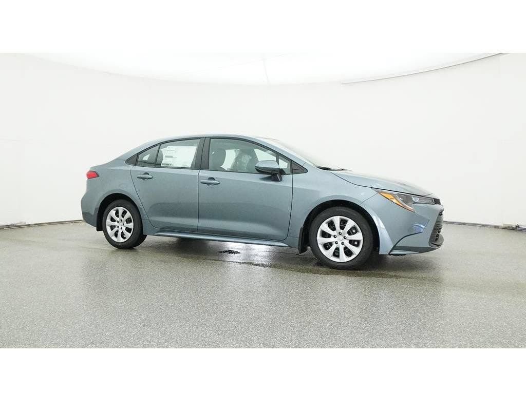 Used 2025 Toyota Corolla LE FWD image 33