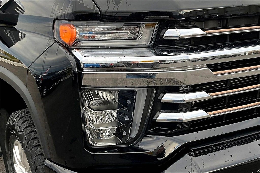 Used 2020 Chevrolet Silverado 3500 High Country w/ Z71 Off-Road Package image 30