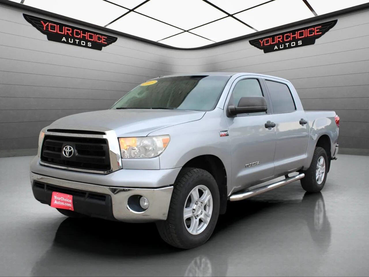 Used 2013 Toyota Tundra 4x4 CrewMax image 1