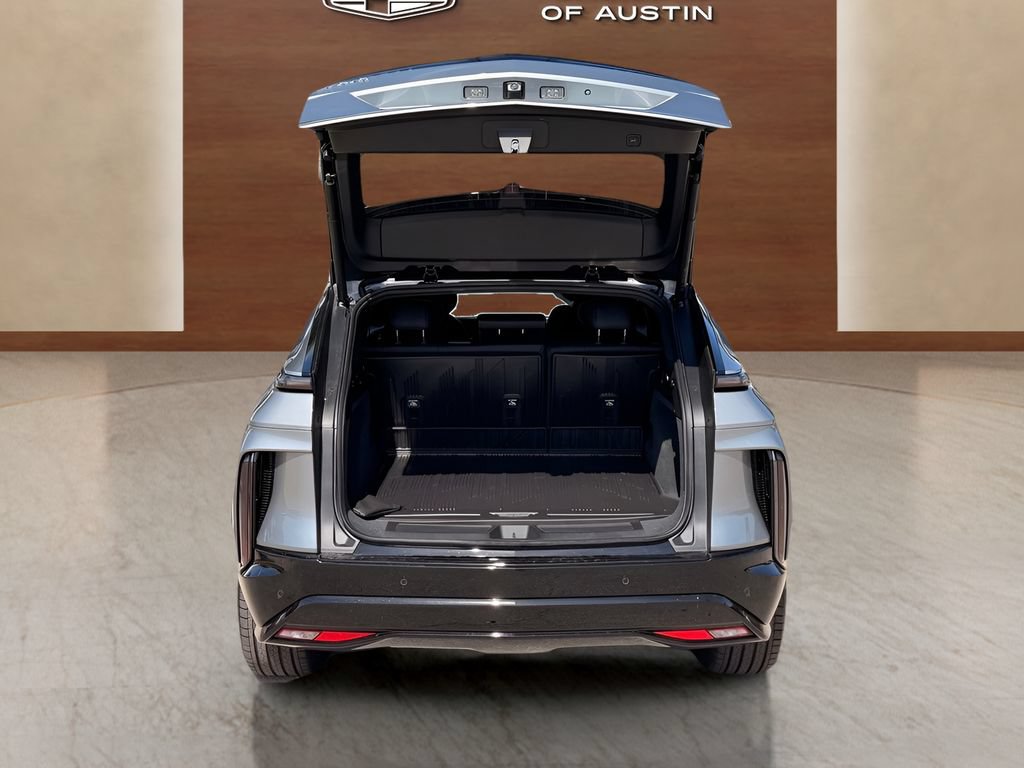 New 2027 Cadillac Lyriq Sport RWD image 21