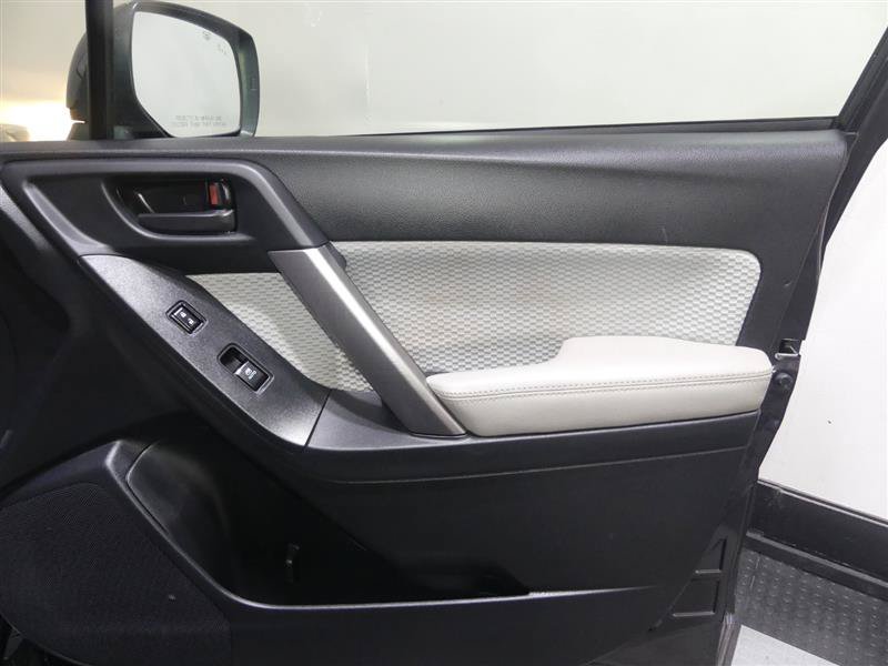 Used 2018 Subaru Forester 2.5i Premium AWD/4WD image 19