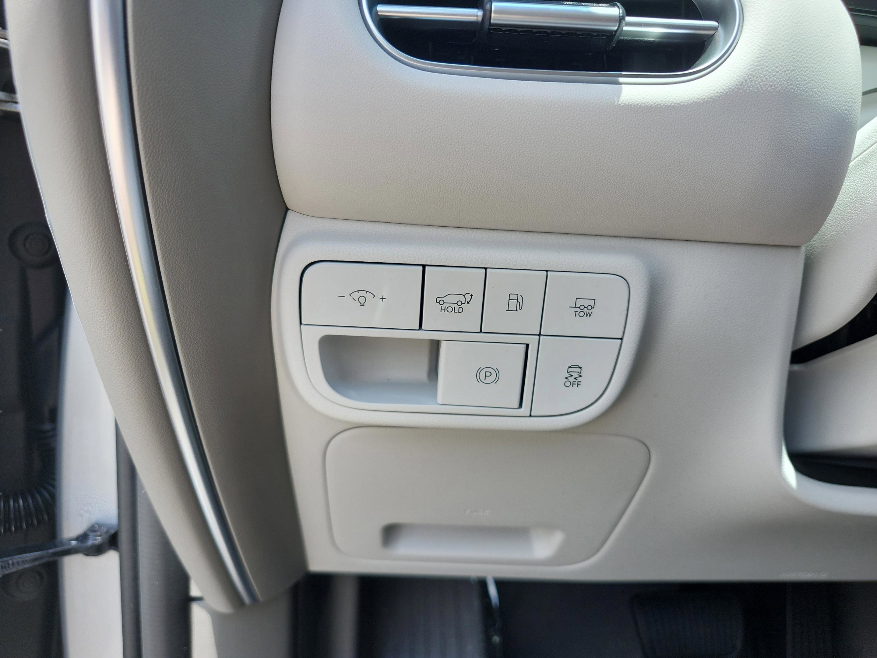 New 2026 Hyundai Palisade SEL Premium FWD image 12