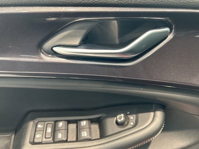 Used 2021 Jeep Grand Cherokee L Laredo image 9