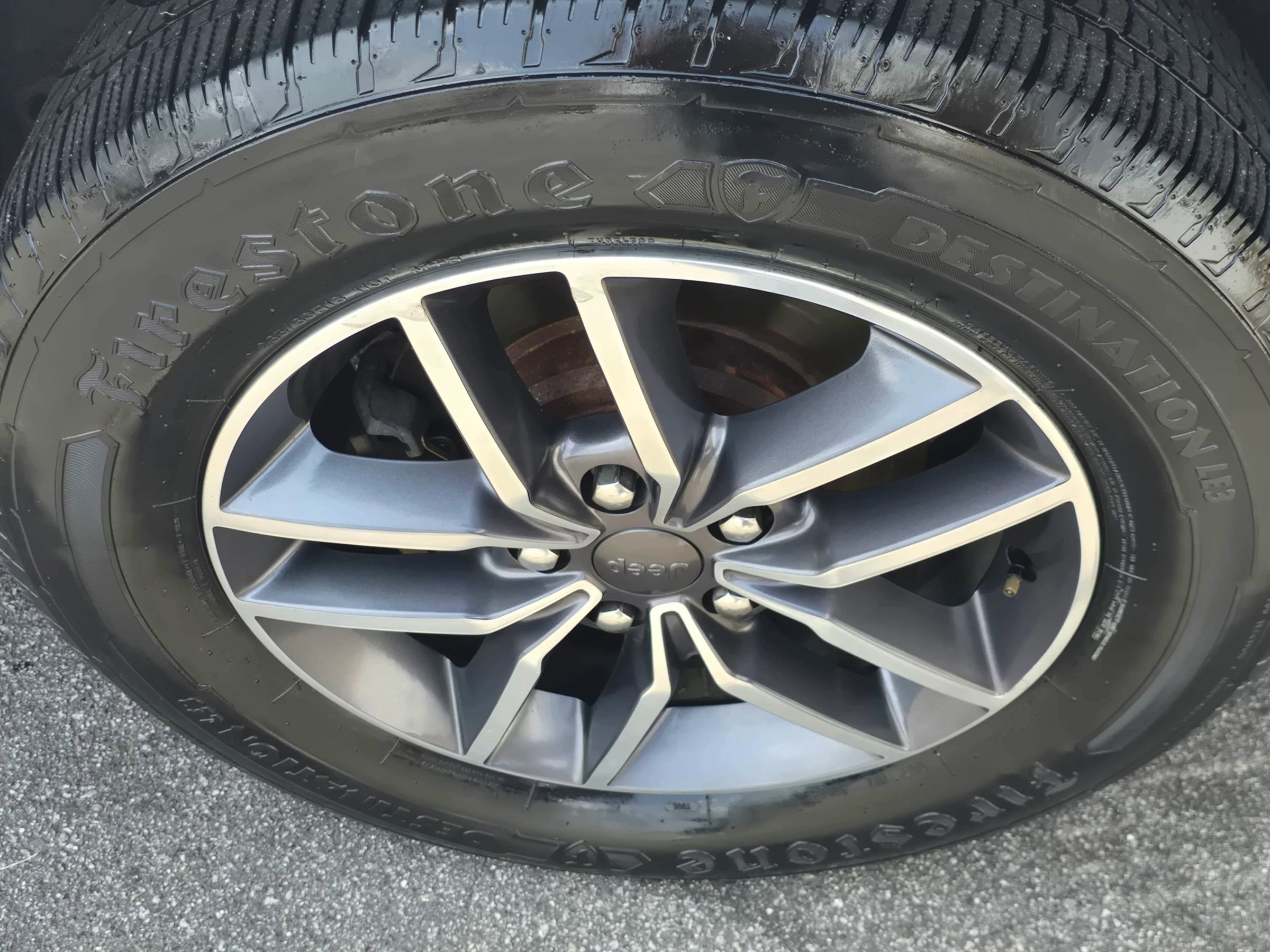 Used 2019 Jeep Grand Cherokee Limited image 35