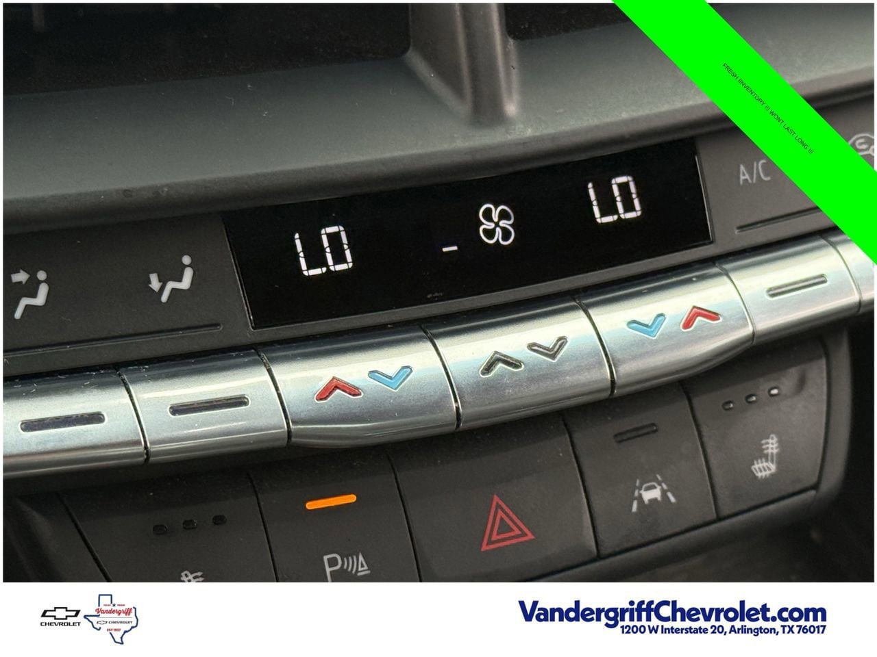 Used 2023 Cadillac CT4 Luxury w/ Sun And Sound Package RWD image 17