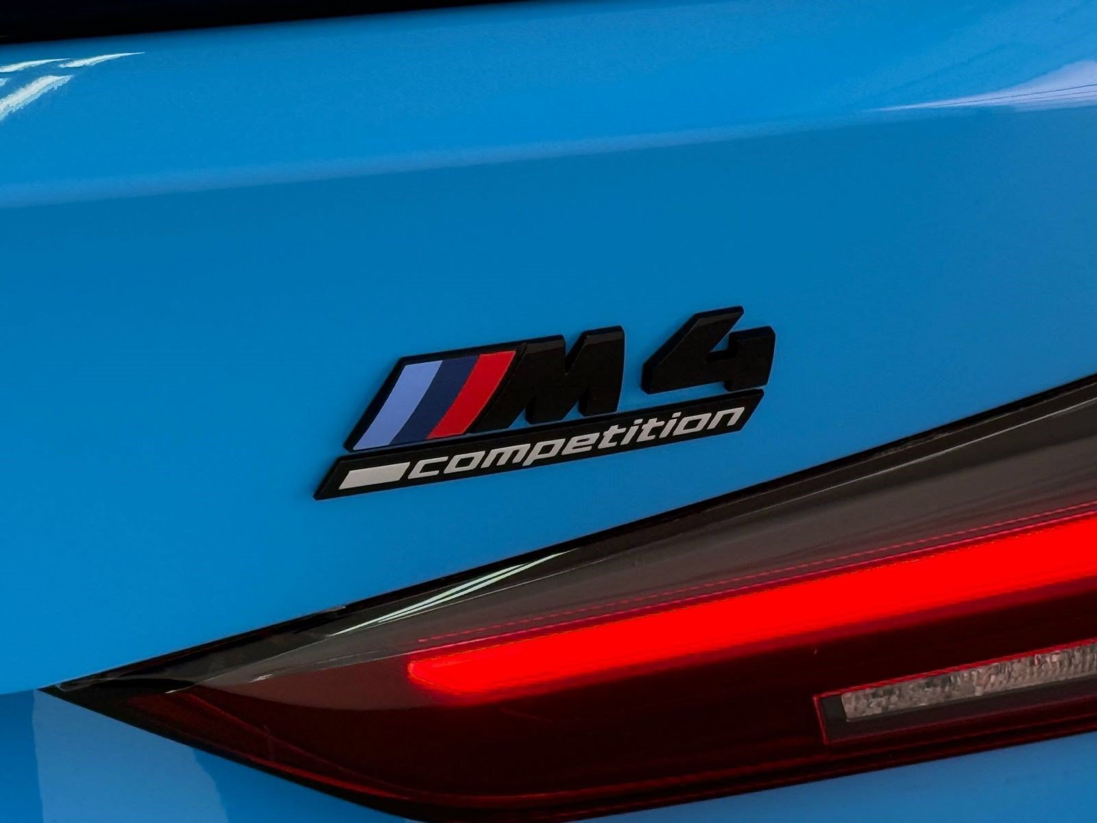Used 2024 BMW M4 xDrive Competition w/ Executive Package AWD/4WD image 25
