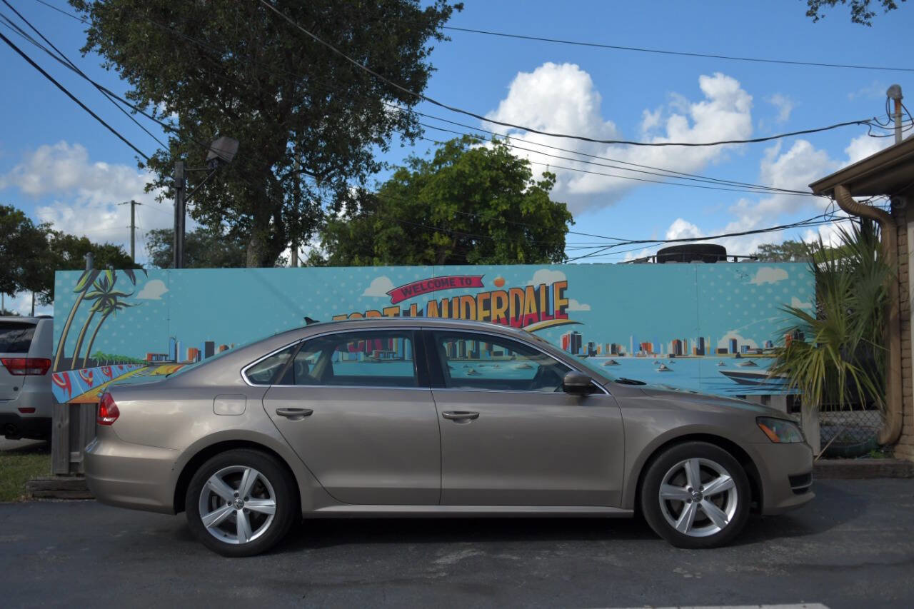 Used 2015 Volkswagen Passat TDI SE image 32