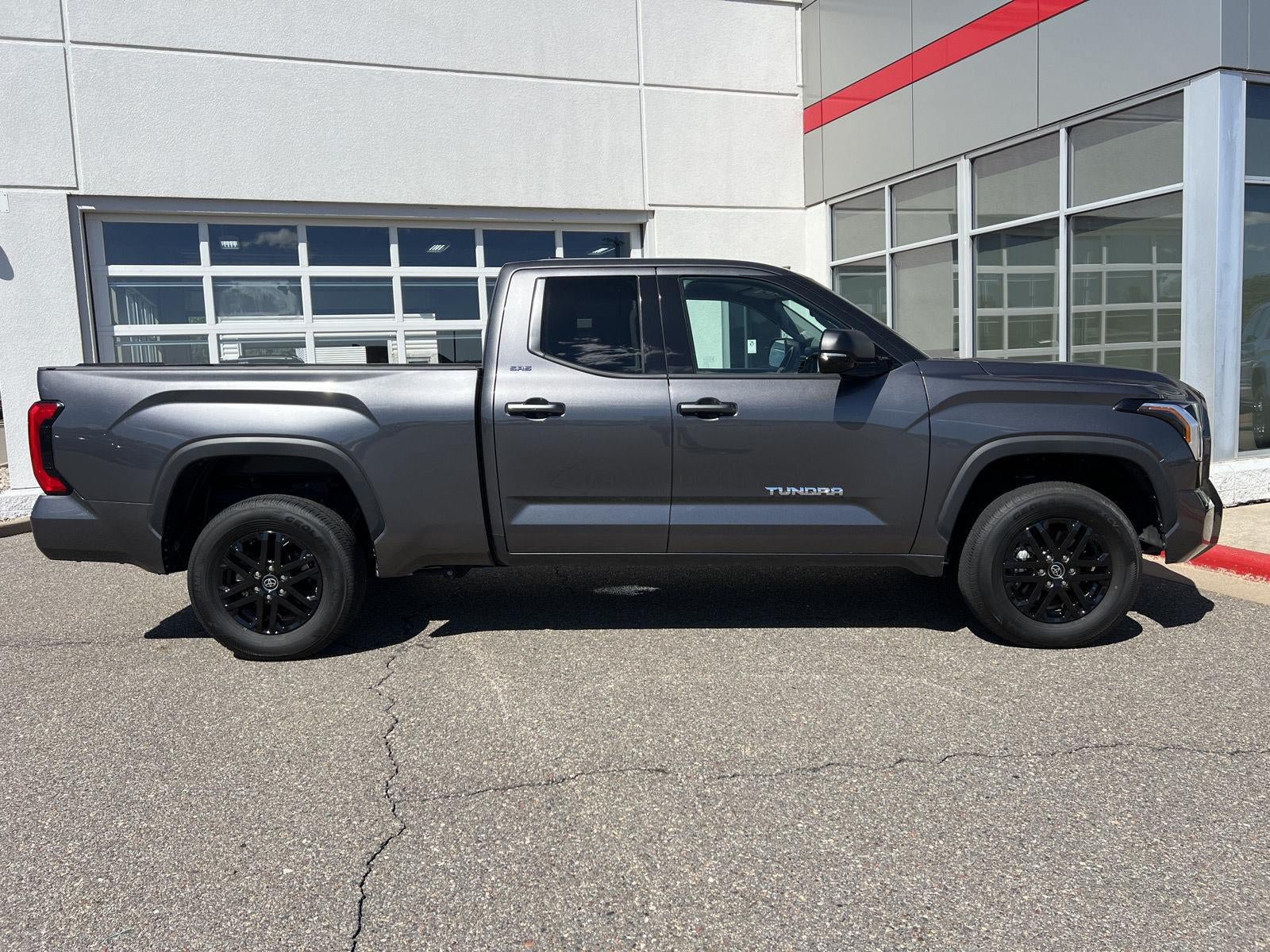 Used 2023 Toyota Tundra SR5 w/ SR5 Premium Package AWD/4WD image 23