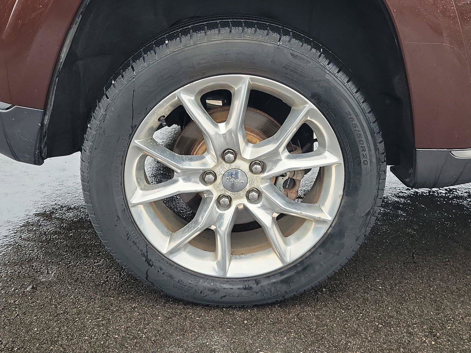 Used 2014 Jeep Grand Cherokee Summit AWD/4WD image 5