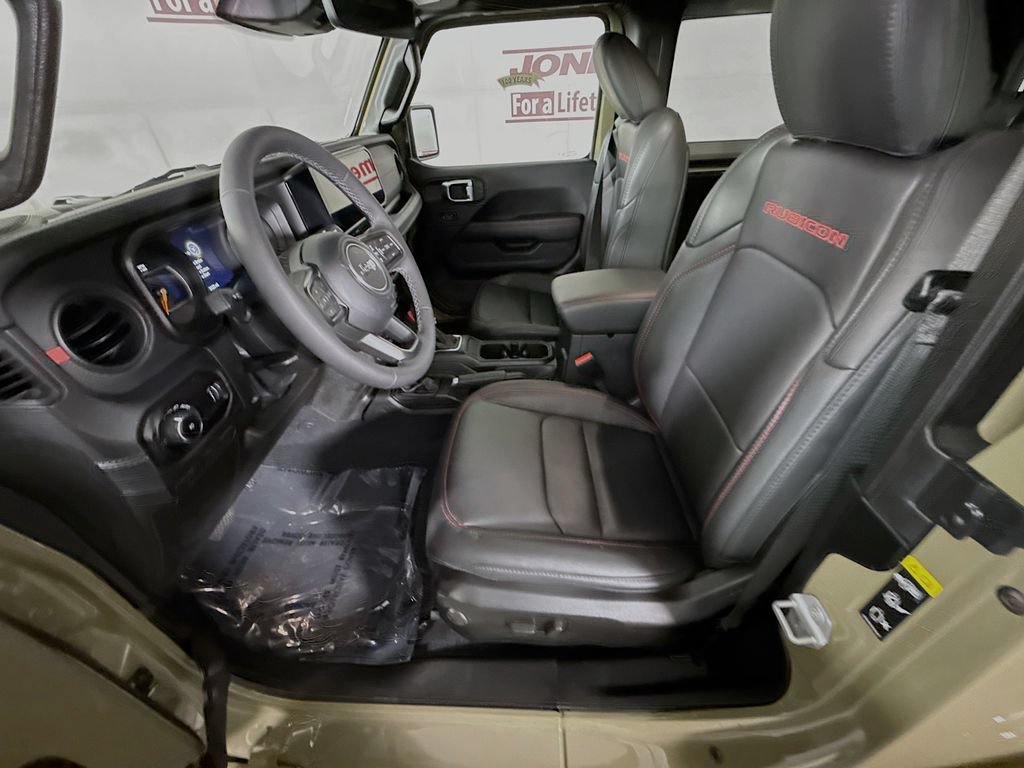 Used 2026 Jeep Wrangler Rubicon AWD/4WD image 24