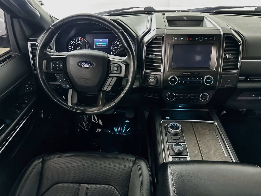 Used 2019 Ford Expedition Limited w/ Special Edition Package AWD/4WD image 18