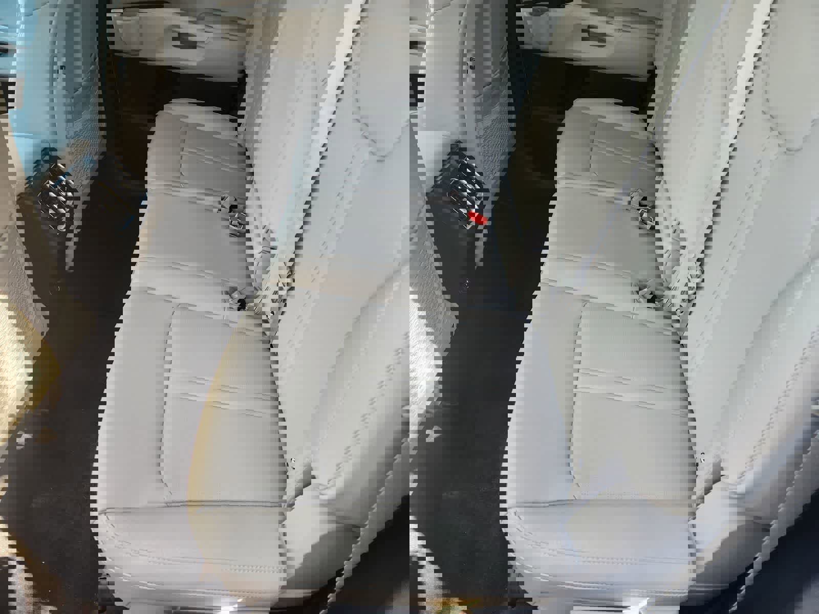 New 2026 Kia Sorento S FWD image 22