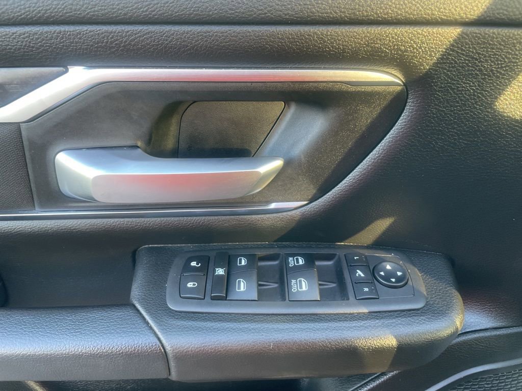 Used 2024 RAM 1500 Lone Star image 17