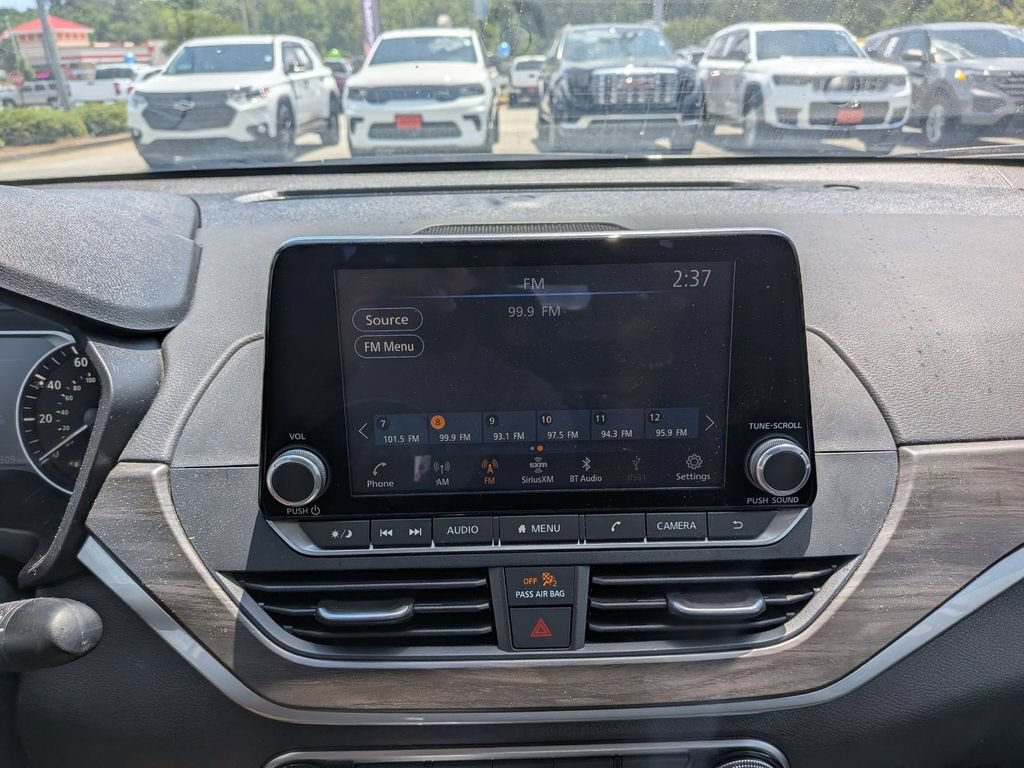 Used 2024 Nissan Altima 2.5 SV FWD image 26