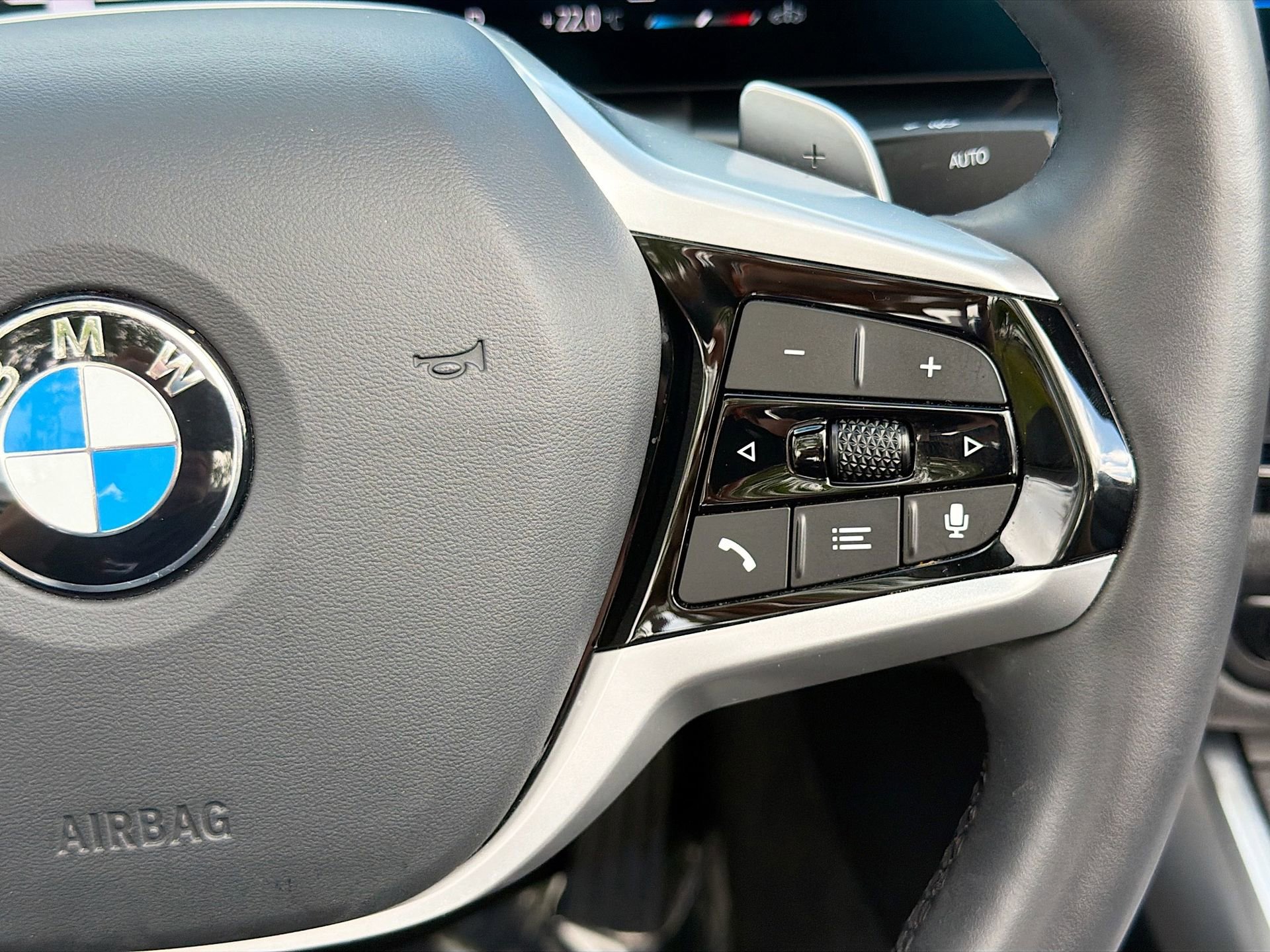 Certified 2025 BMW 430i Convertible image 39