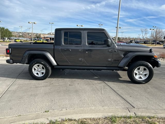 Used 2022 Jeep Gladiator Sport AWD/4WD image 10