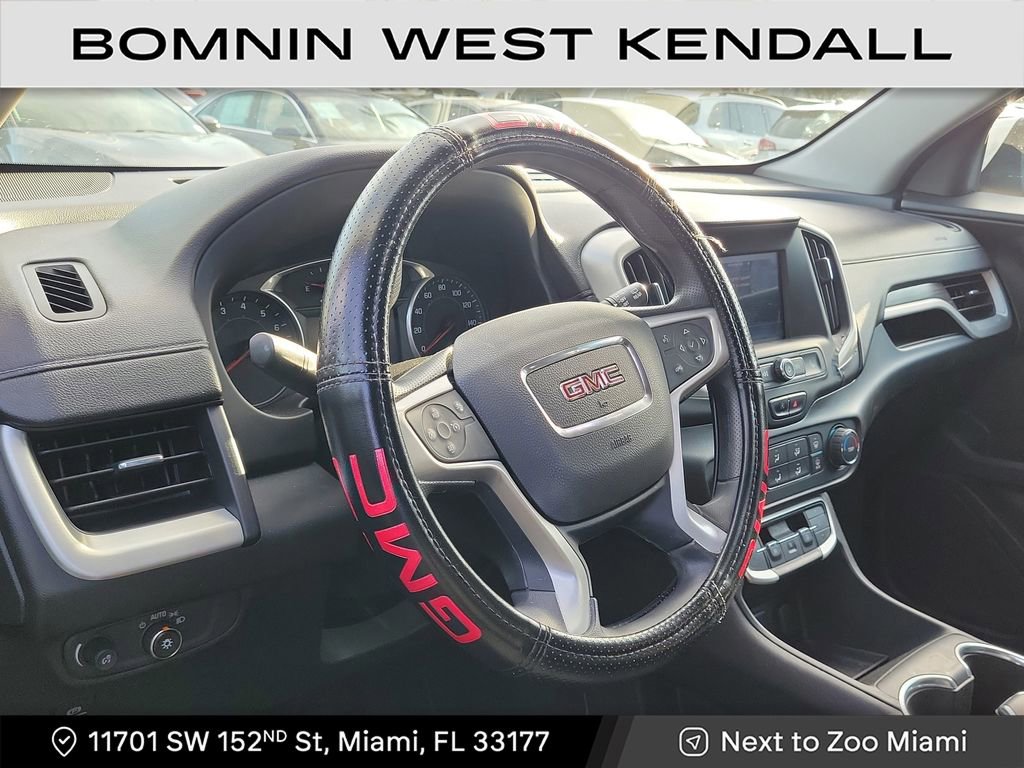 Used 2022 GMC Terrain SLE image 7