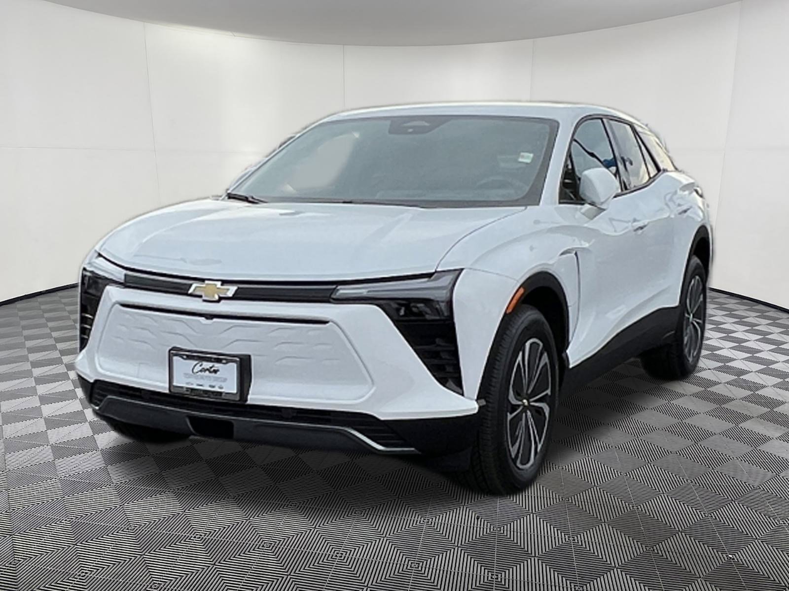 New 2025 Chevrolet Blazer EV LT image 3