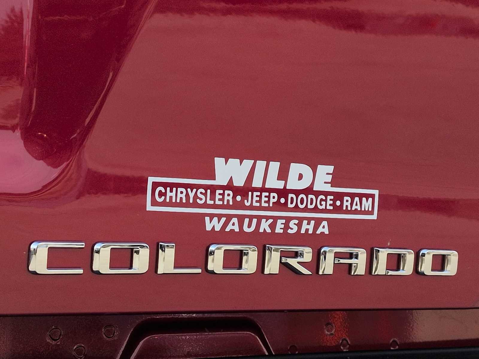 Used 2025 Chevrolet Colorado Z71 w/ Technology Package image 12