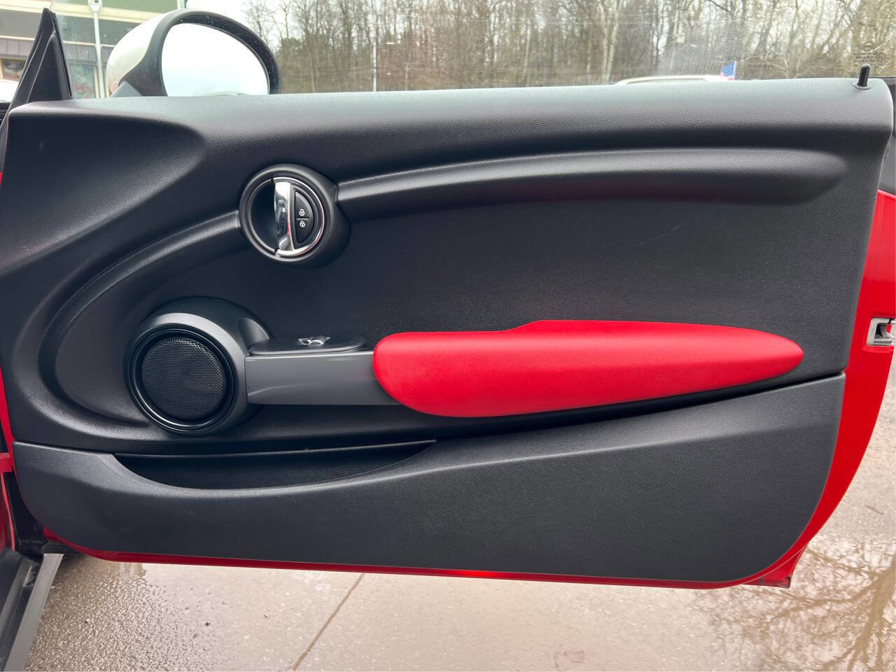 Used 2015 MINI Cooper 2-Door Hardtop image 19