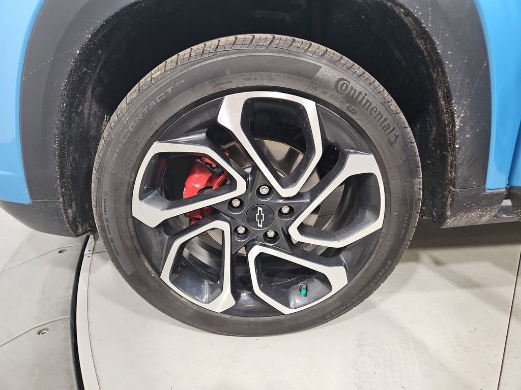 Used 2025 Chevrolet Trax RS w/ Driver Confidence Package image 26