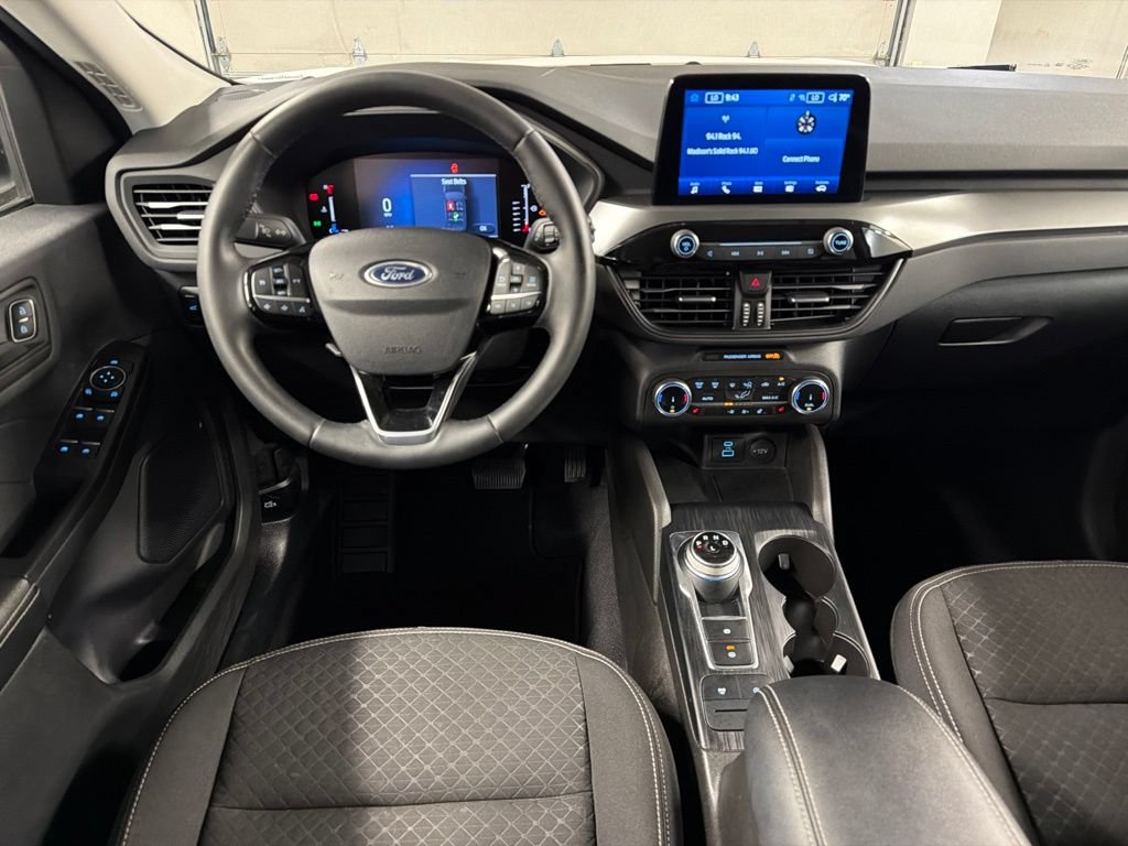 Used 2023 Ford Escape Active AWD/4WD image 8