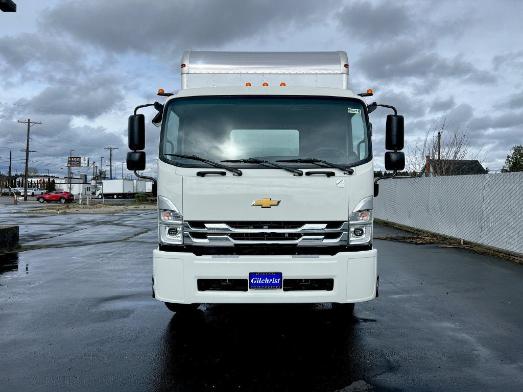 New 2024 Chevrolet Low Cab Forward 6500XD RWD image 23