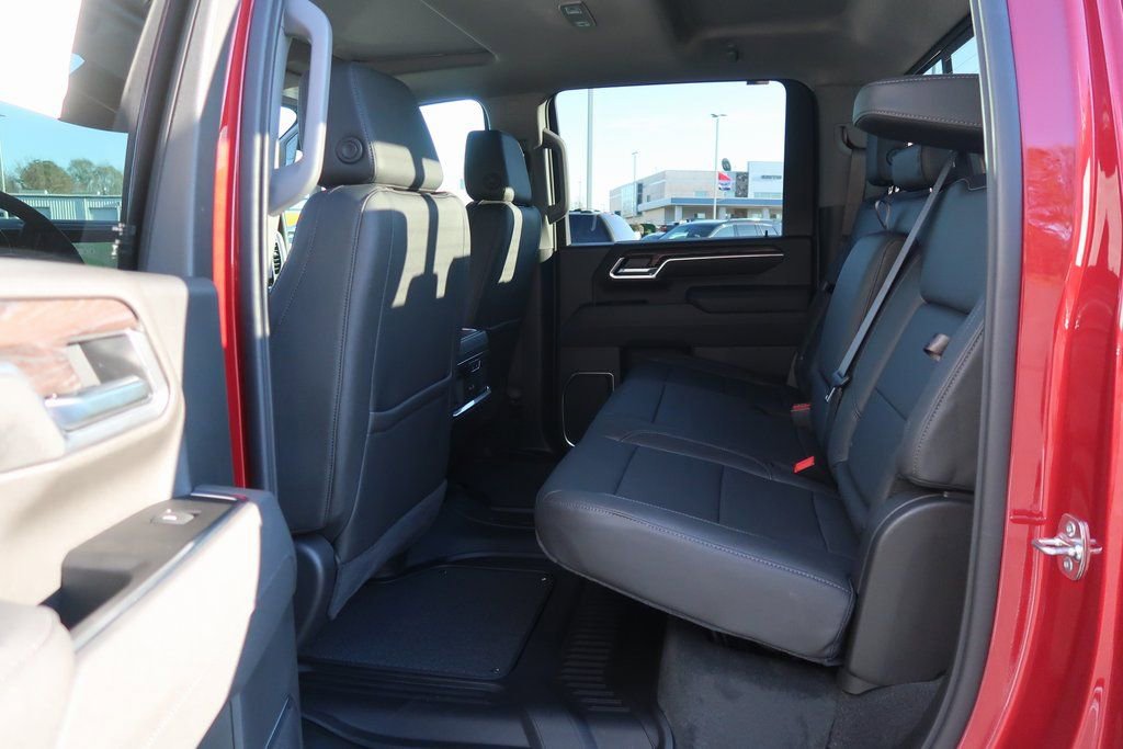 New 2026 GMC Sierra 2500 SLT w/ SLT Premium Package image 21