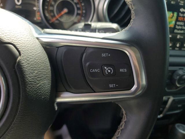 Used 2018 Jeep Wrangler Unlimited Sahara AWD/4WD image 21