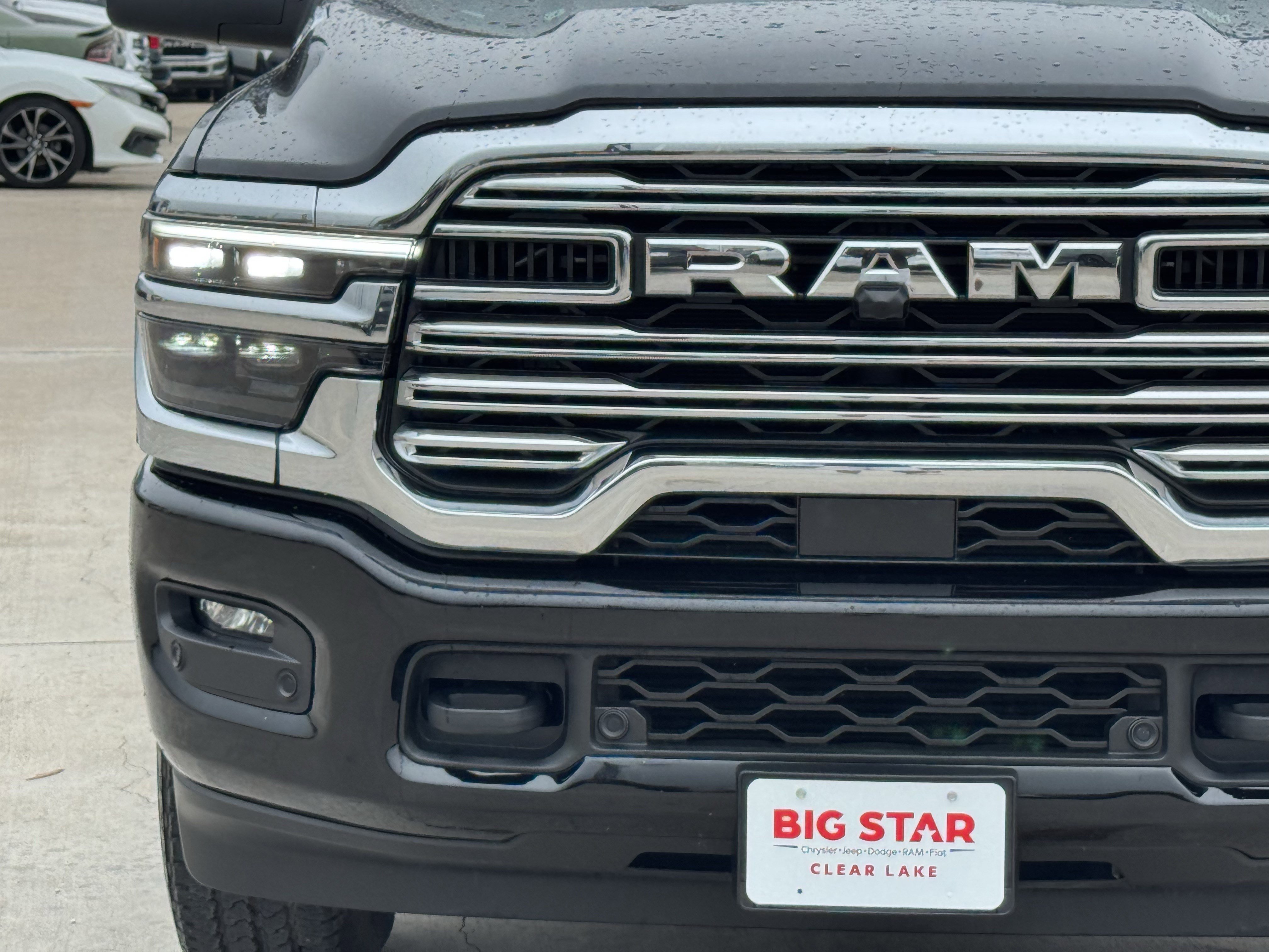 Used 2025 RAM 2500 Laramie AWD/4WD image 6