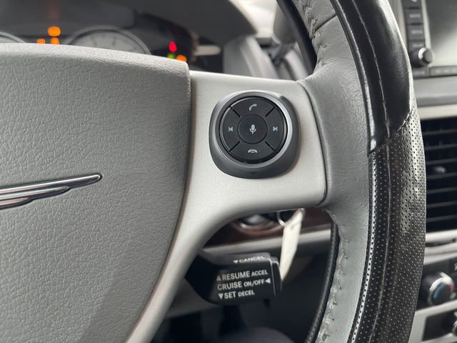 Used 2010 Chrysler Town & Country Touring w/ Entertainment Group #2 image 24