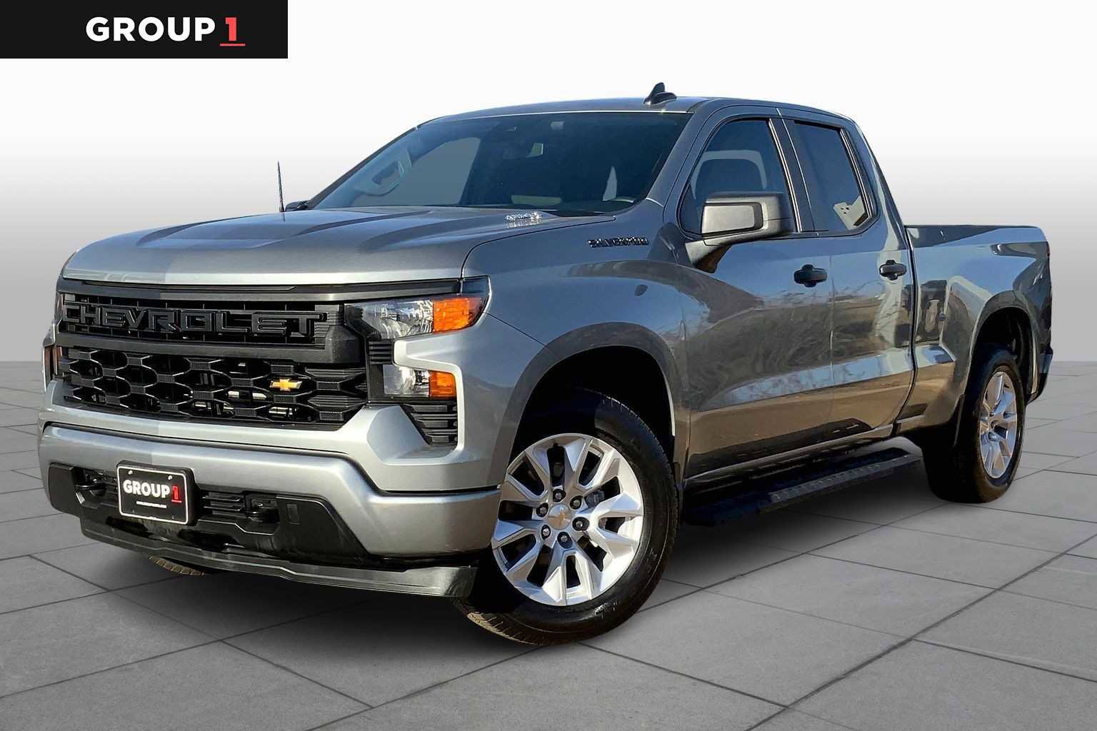 Certified 2025 Chevrolet Silverado 1500 Custom image 1