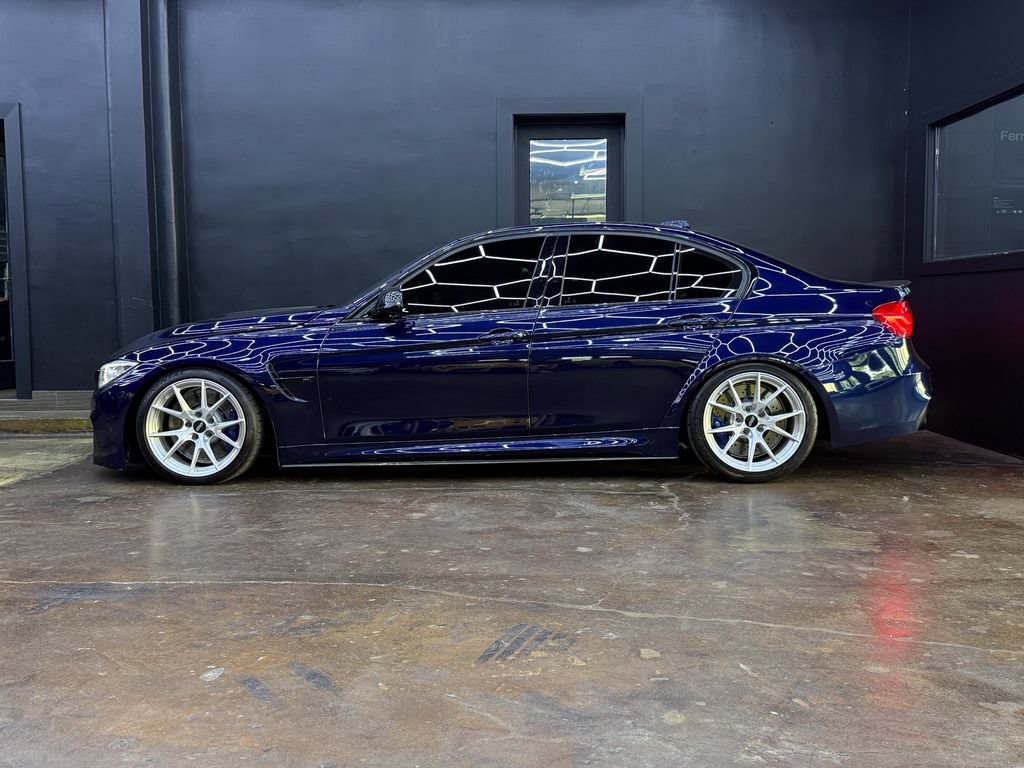 Used 2016 BMW M3 RWD image 5